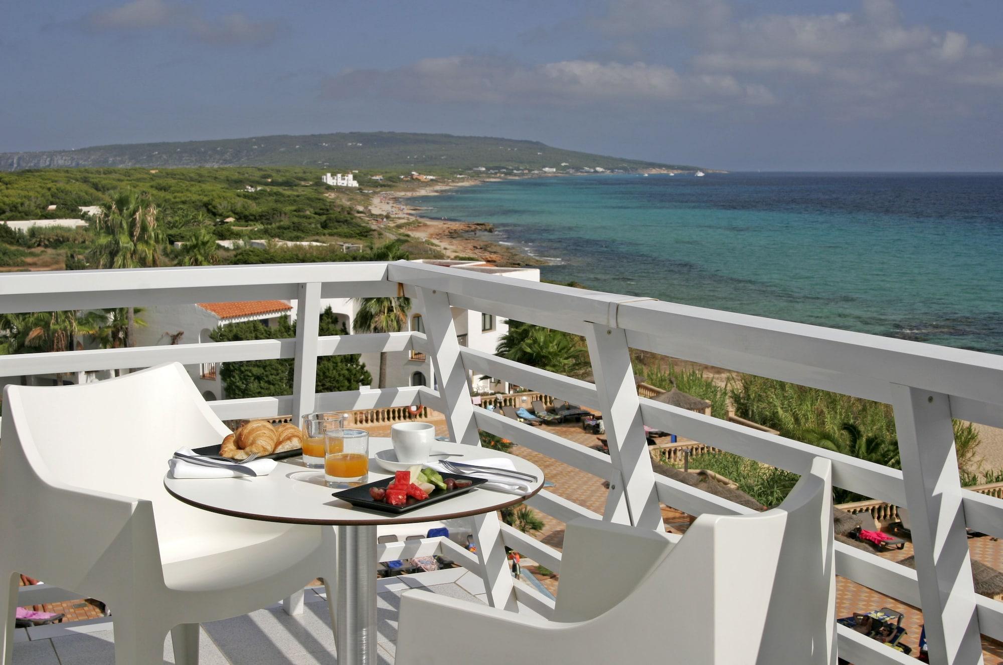 Insotel Hotel Formentera Playa Playa de Migjorn Esterno foto